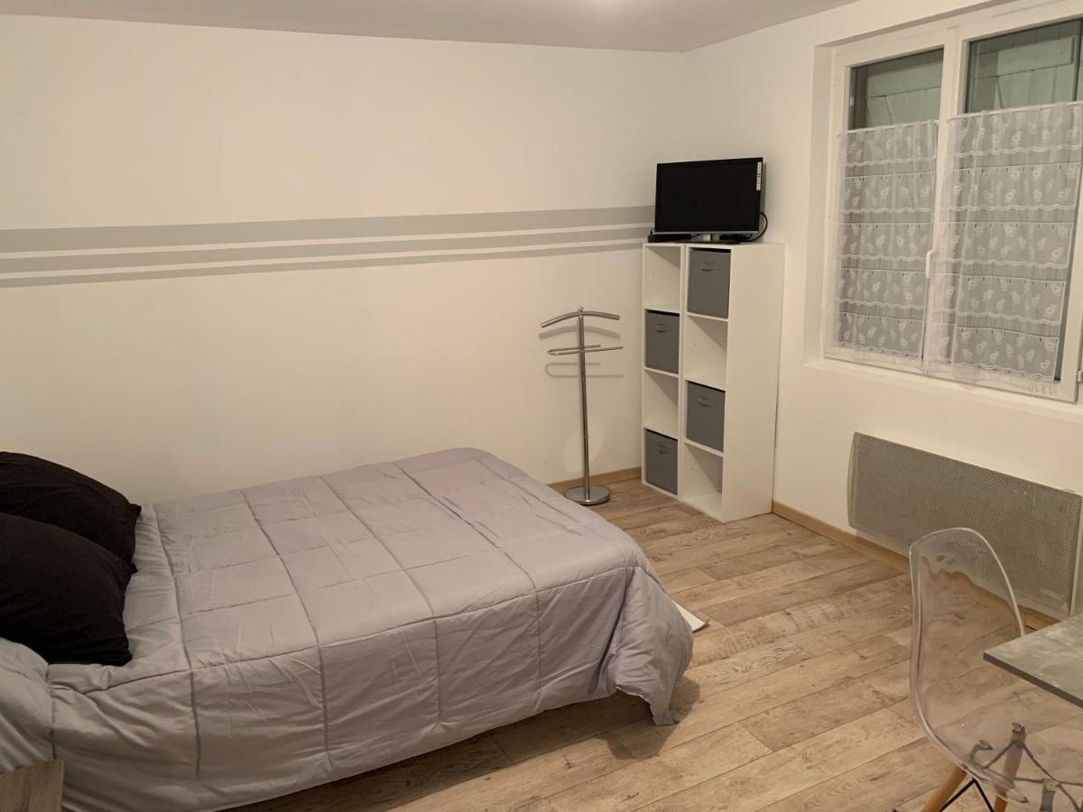 Studio Ideal Travail, Famille, Tout Y Est … Apartment Dompierre-sur-Besbre Exterior photo