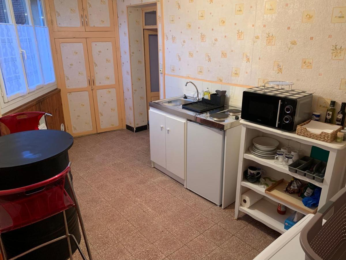 Studio Ideal Travail, Famille, Tout Y Est … Apartment Dompierre-sur-Besbre Exterior photo
